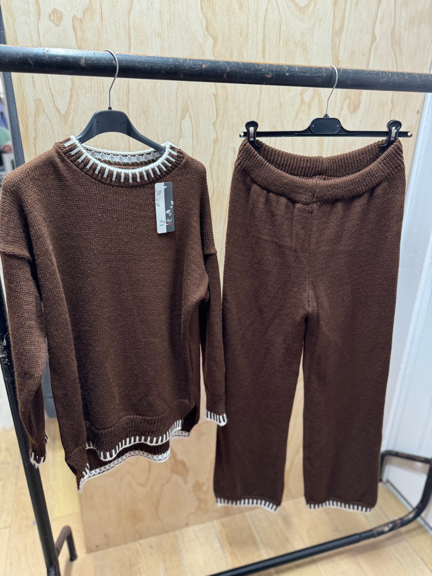 KNITTED WINTER CO ORD (COFEE)