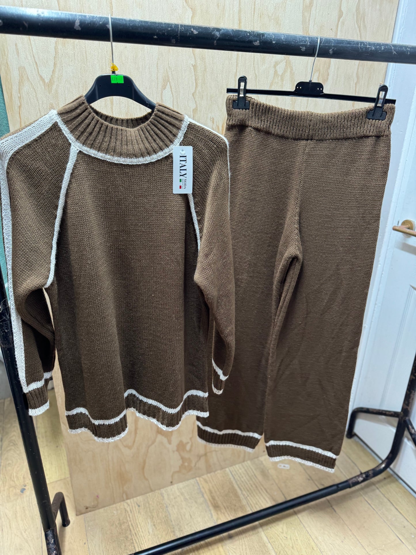 HIGH NECK CO ORD(Choclate brown)