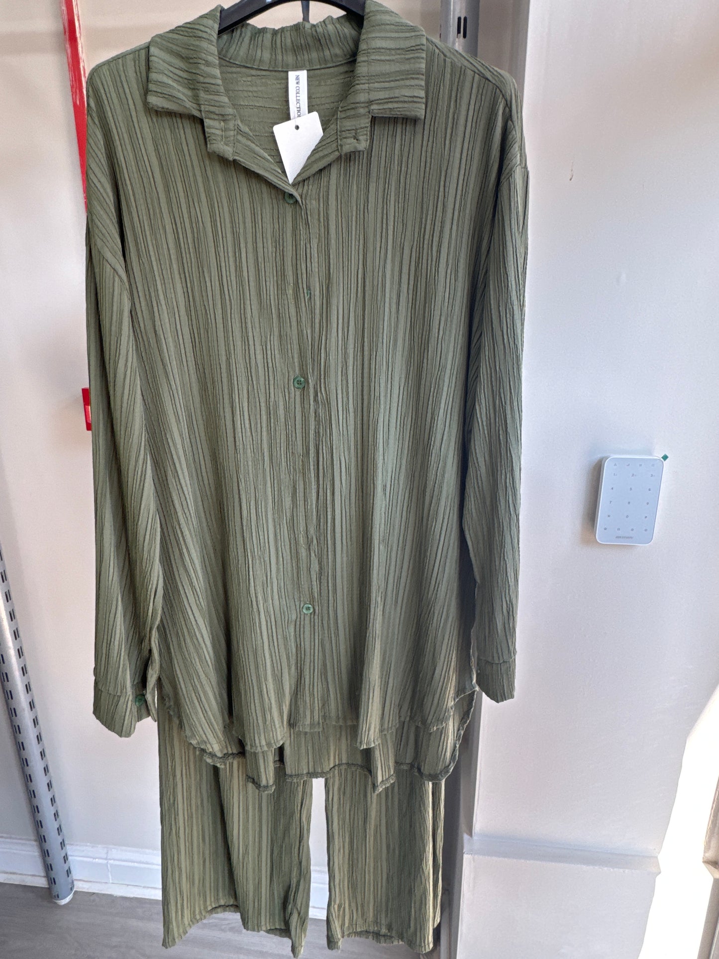 GREEN CRINKLE CO ORD