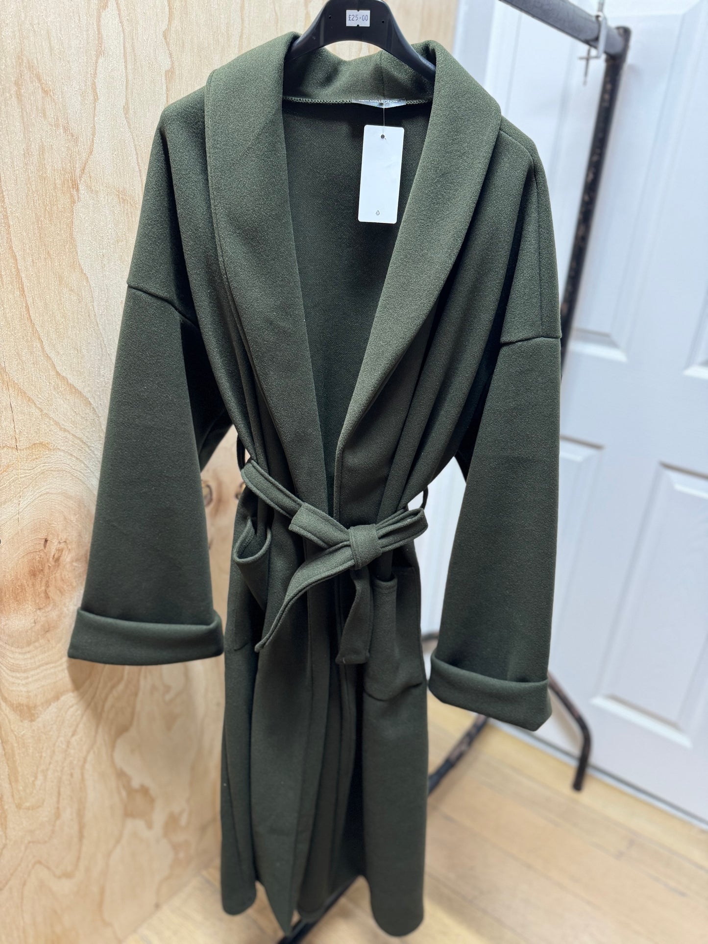 TRENCH COAT (Green)