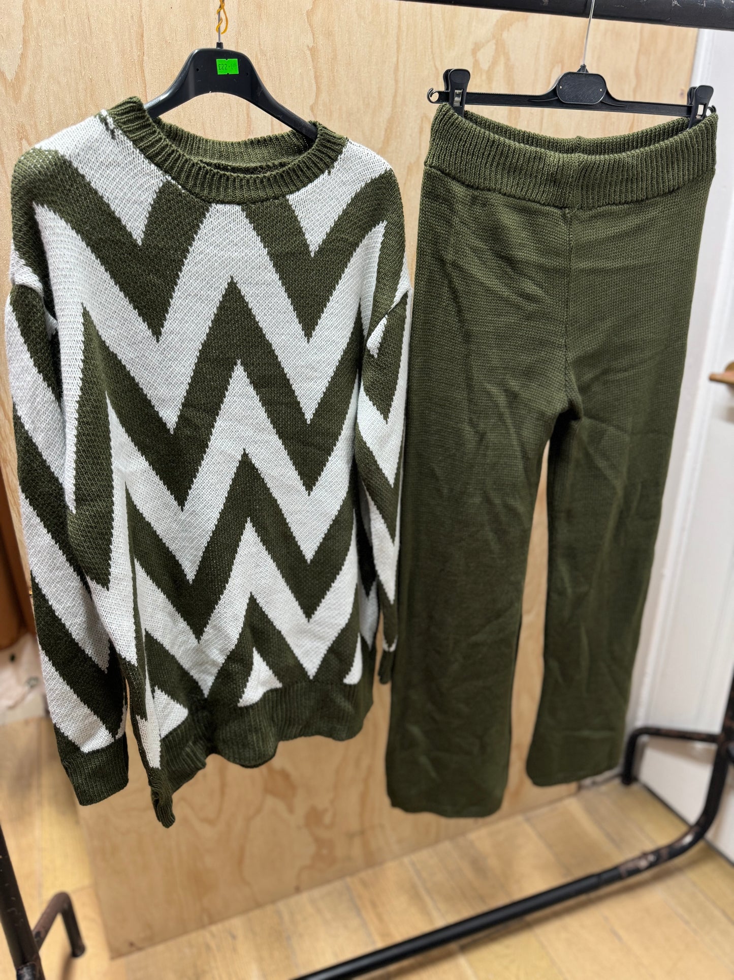 ZIG ZAG PRINT KNITWEAR CO ORD