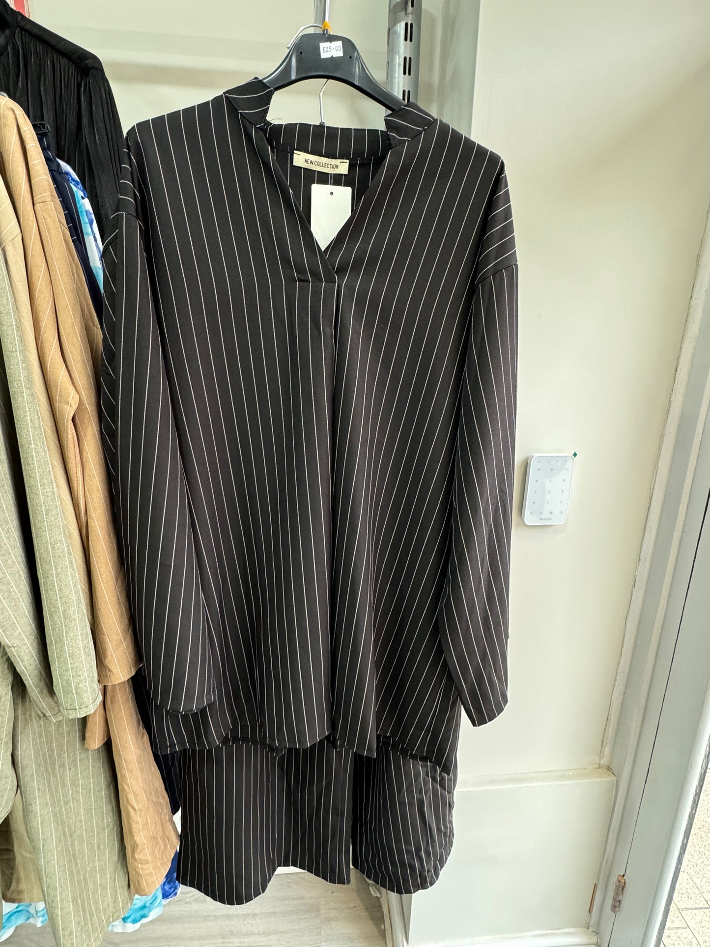 Lining Basic V Co-Ord