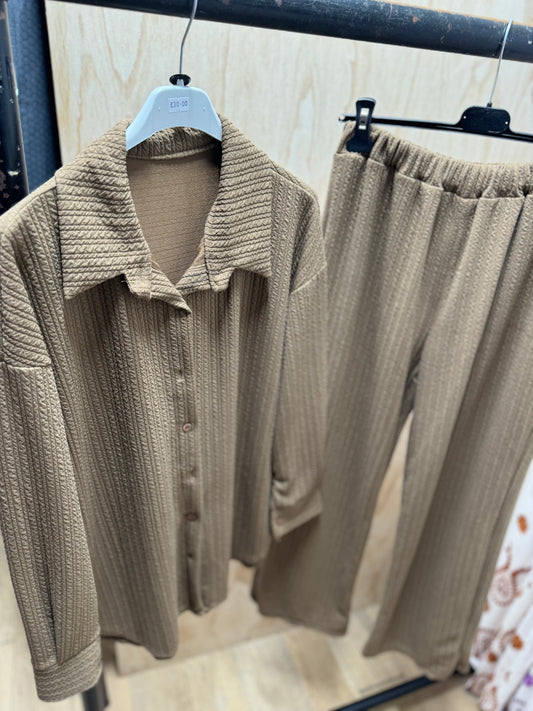 ALIZA CO ORD IN CAMEL