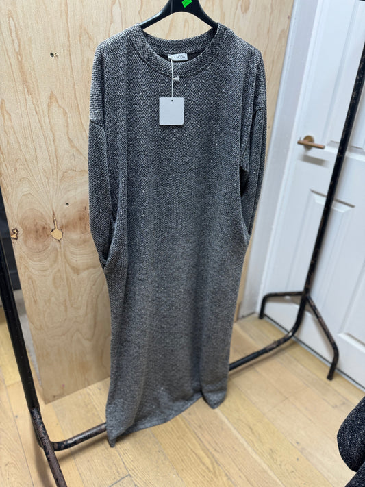 DIAMOND STUNNED ABAYA(Grey)