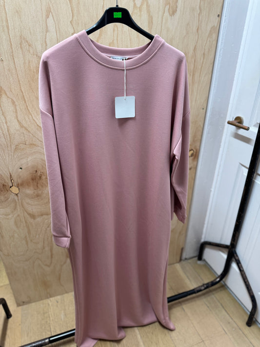 CASUAL ABAYA WARM WITH POCKETS (Baby pink)