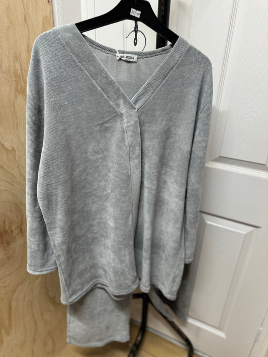 VELVET V NECK CO ORD (Light grey)
