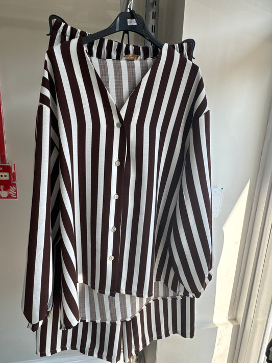 BROWN OVERSIZED STRIPES CO ORD