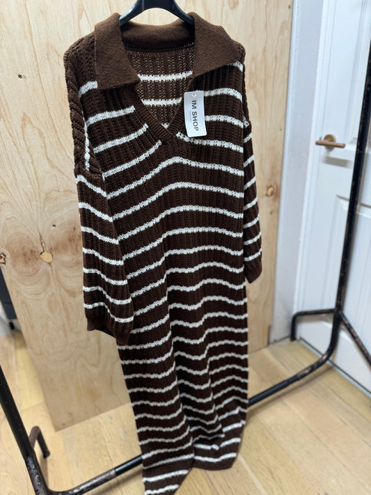 VERTICAL STRIP COLLARED DRESS(cofee)