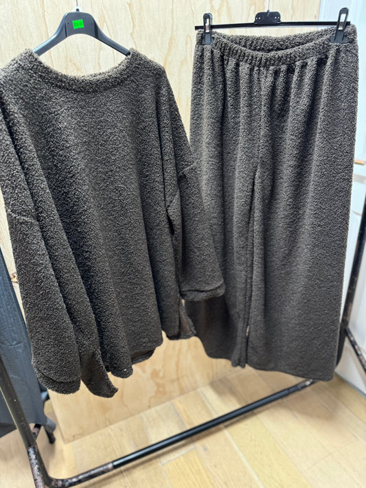 FAUX SKIN FLUFFY CO ORD