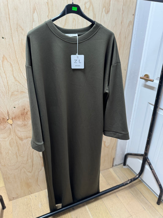 CASUAL ABAYA W POCKETS