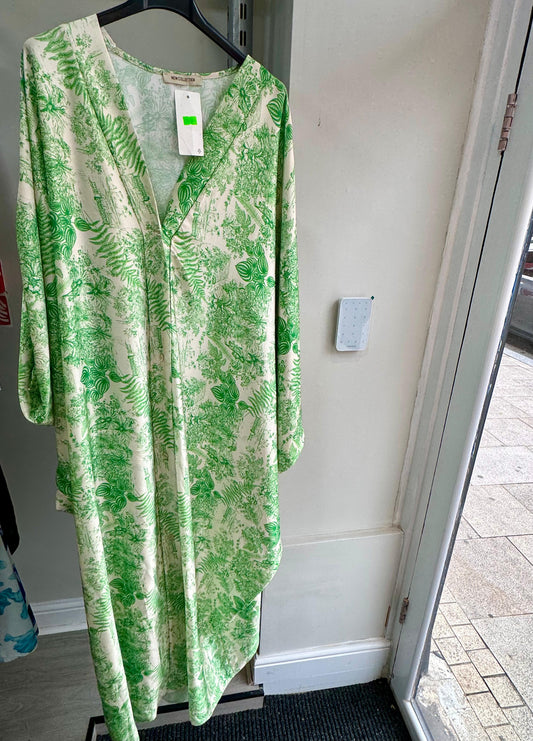Dior Inspired Half Sleeves Kaftan